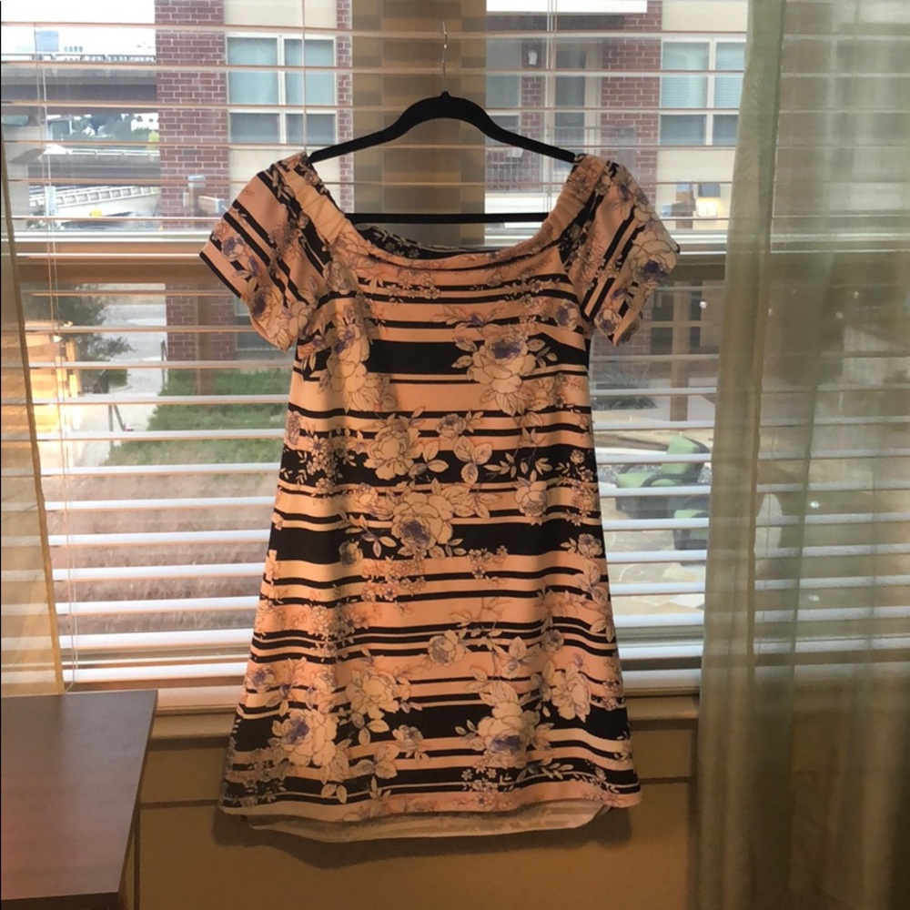 Jessica Simpson Off-The-Shoulder Dress